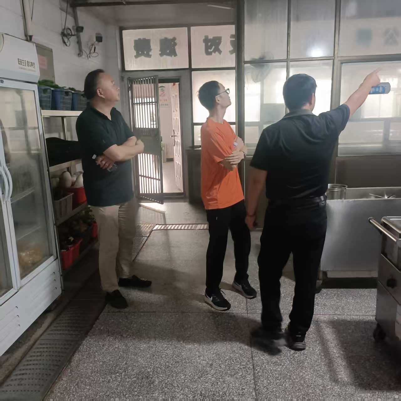 拧紧节前“安全阀”，雨花民政开展节前安全生产检查工作