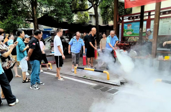 以“练”促防，共筑社区安全“防火墙”